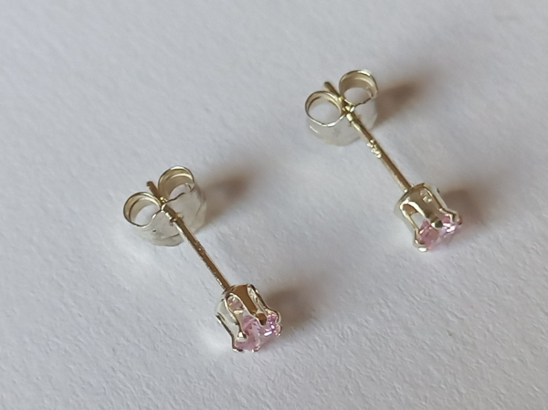 pinke zirkonia-silber-ohrringe--